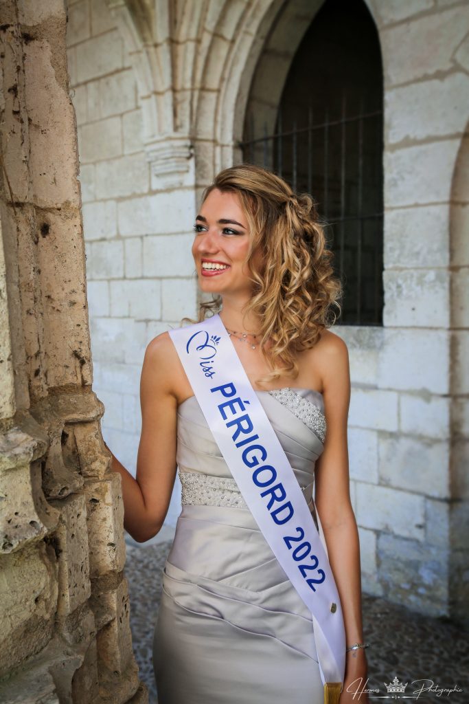 EVE ALEXELINE Miss Périgord